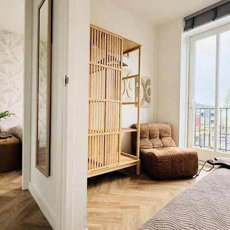Apartment Cooth's Prestige At The Square Breda